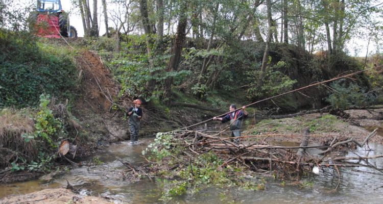 La Lèze, une rivière entretenue tous les ans par le SMIVAL !